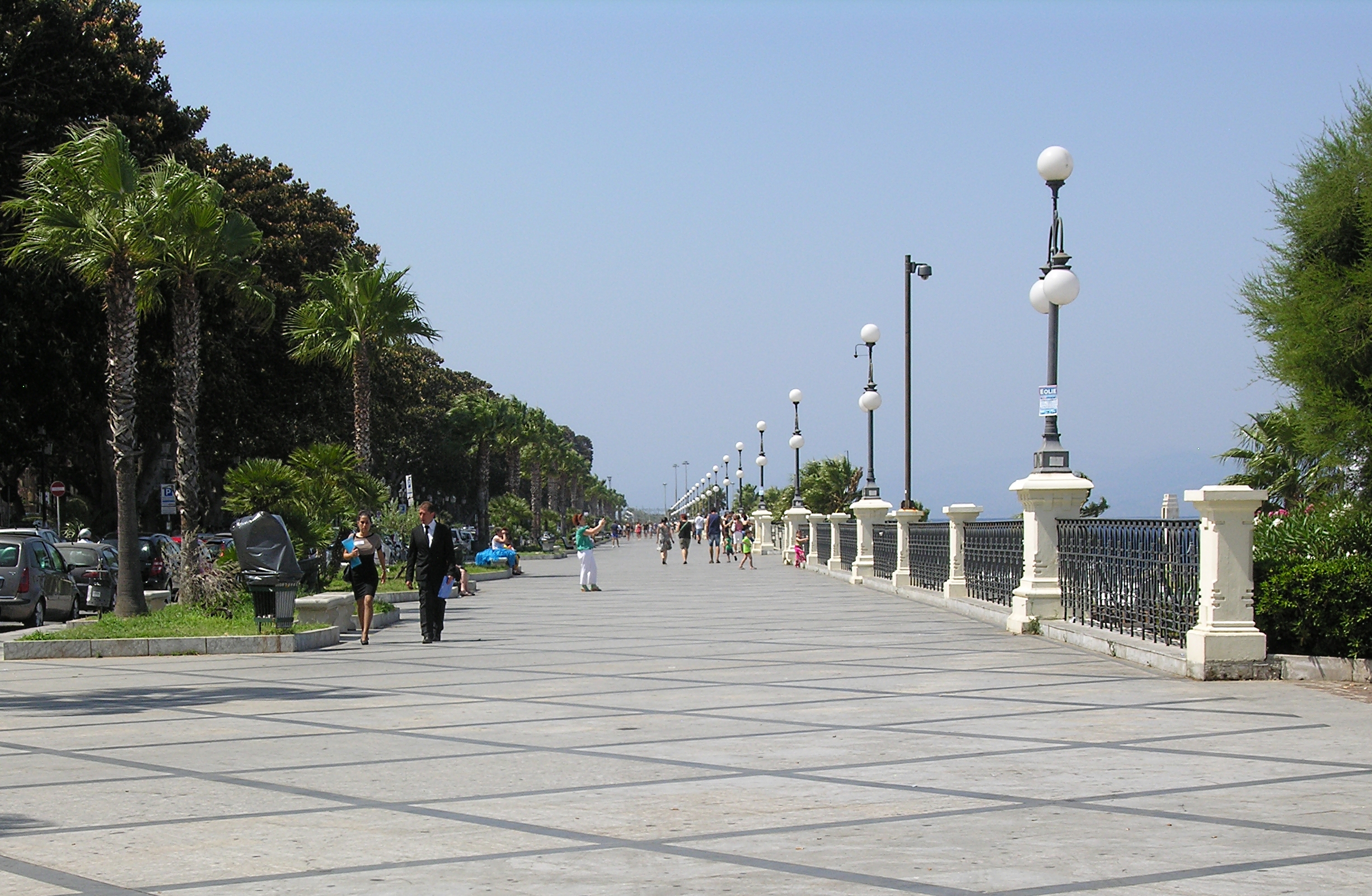 Via Marina e Lungomare Falcomatà a Reggio Calabria